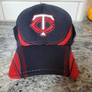 Minnesota Twins Hat Cap Mens Fitted SM/MED Blue Red  Baseball New Era -